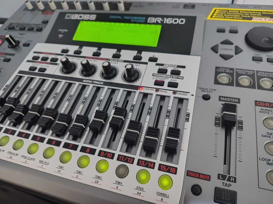 Studio Digital Boss BR-1600CD
