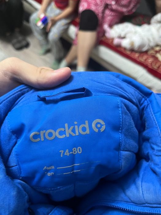 Продам 3 зимних комбинезона