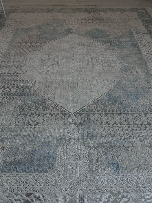 Продам качественый ковер 3*4