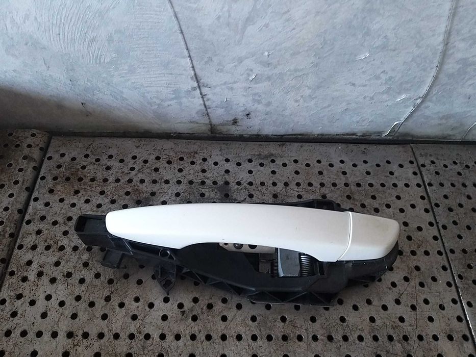 Maner usa stanga spate peugeot 3008 2 2018 geo024923