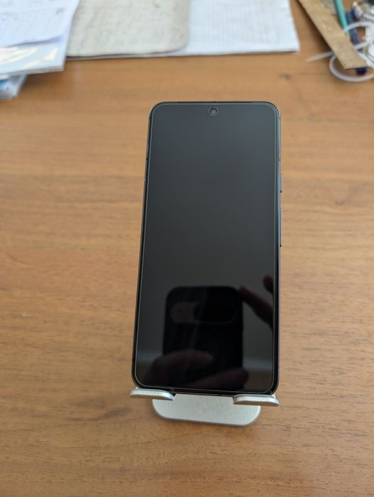 Google Pixel 8 в отличном состоянии