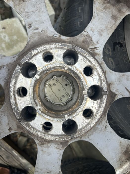 Roti jante audi Q5  5X112 cu cauciucuri iarna 235 65 R17