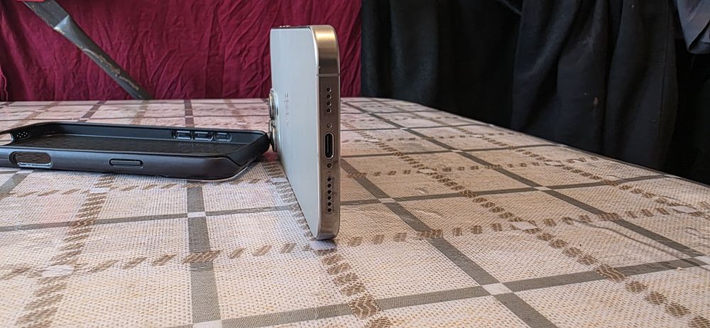 Айфон 16про макс 512гб 95%