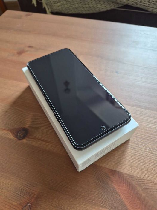 Pixel 8 – отлично състояние, като нов