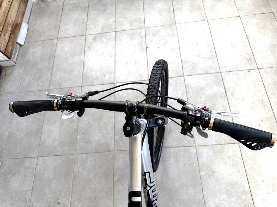 BMC Team Elite Bike XC - Shimano XTR + XT complet - RockShox Reba Race roți Mavic disc aluminiu,  Swiss mărime L, ușor rapid stare impecabilă