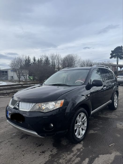 Vand Mitsubishi Outlander 2008