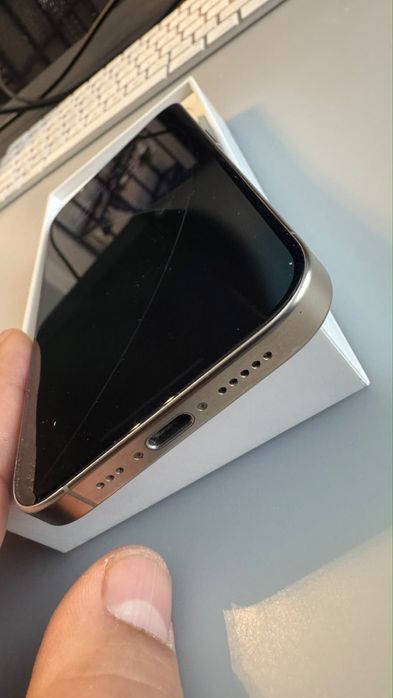 Iphone 15 pro 128 GB