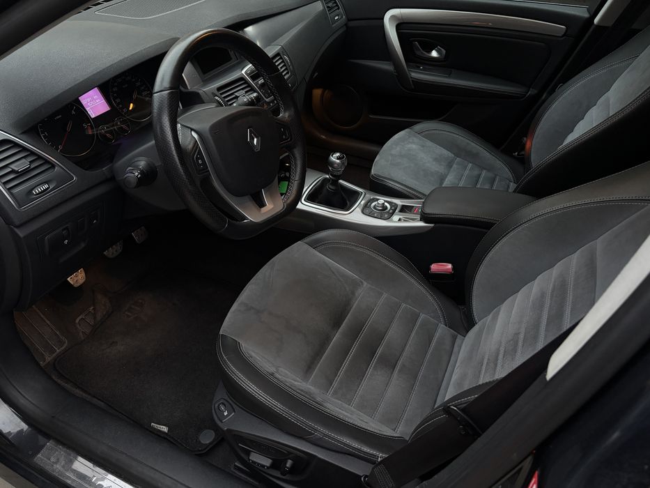 Renault Laguna 3 GT 4Control  2012