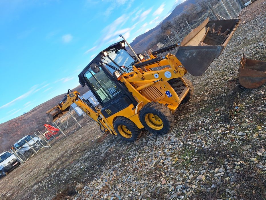 Miniincarcator bobcat jcb 1cx  minibuldo