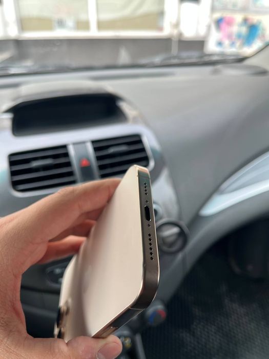 Iphone 16 pro max sotiladi