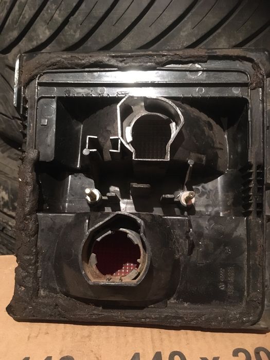 Фонарь задний левый Ауди 100 C3