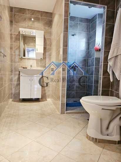 Къща за две семейства 198м2, 2 гаража, 268000 евро, Ален мак