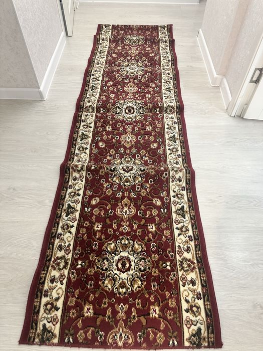 Продам ковер длина 3  ширина 75см 2 шт
