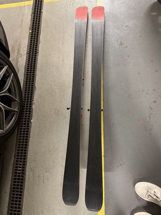 Vand Skiuri Rossignol 88 Ti, 180cm, All-mountain