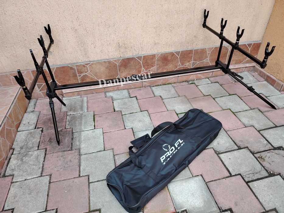 Rod pod PROFL BLACK pentru 4 lansete cu 4 picioare FL129