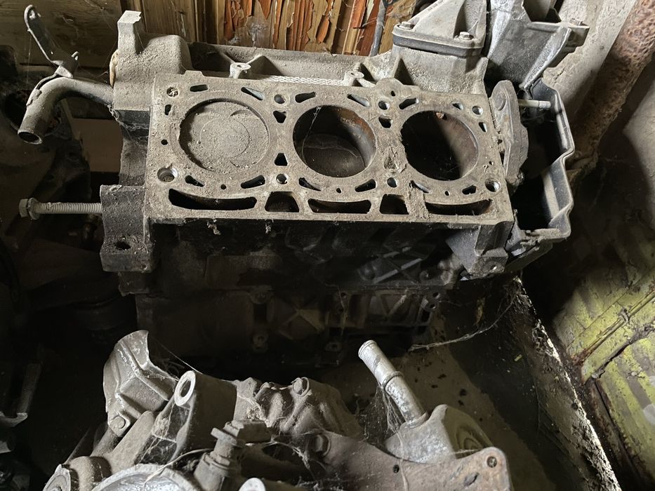 Блок и автоматична  скоростна кутия за пежо 607 / peugeot 607 3.0 i