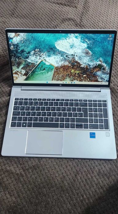 Laptop HP/DELL/MACBOOK diverse configuratii