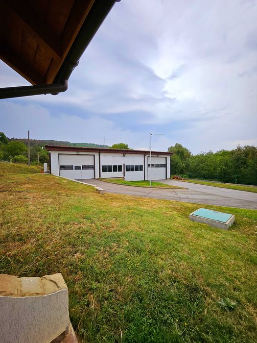 Продава се Къща в Елена - 860 кв.м за 1779 €/кв.м - Снимка #20