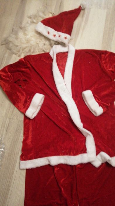 Елка, Дед Мороз и  разные подарки  для праздника детям и взрослым)))