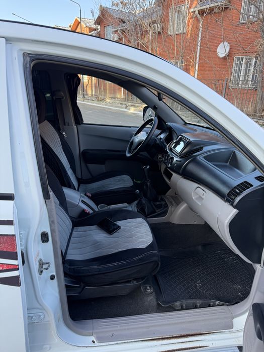 Продается пикап Mitsubishi L200