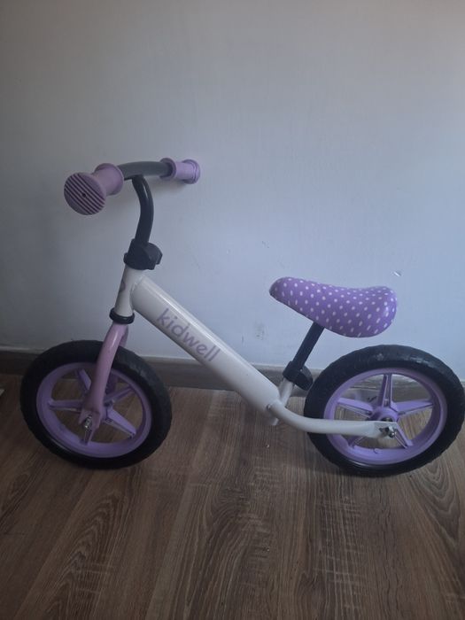 Bicicleta copii cu leduri