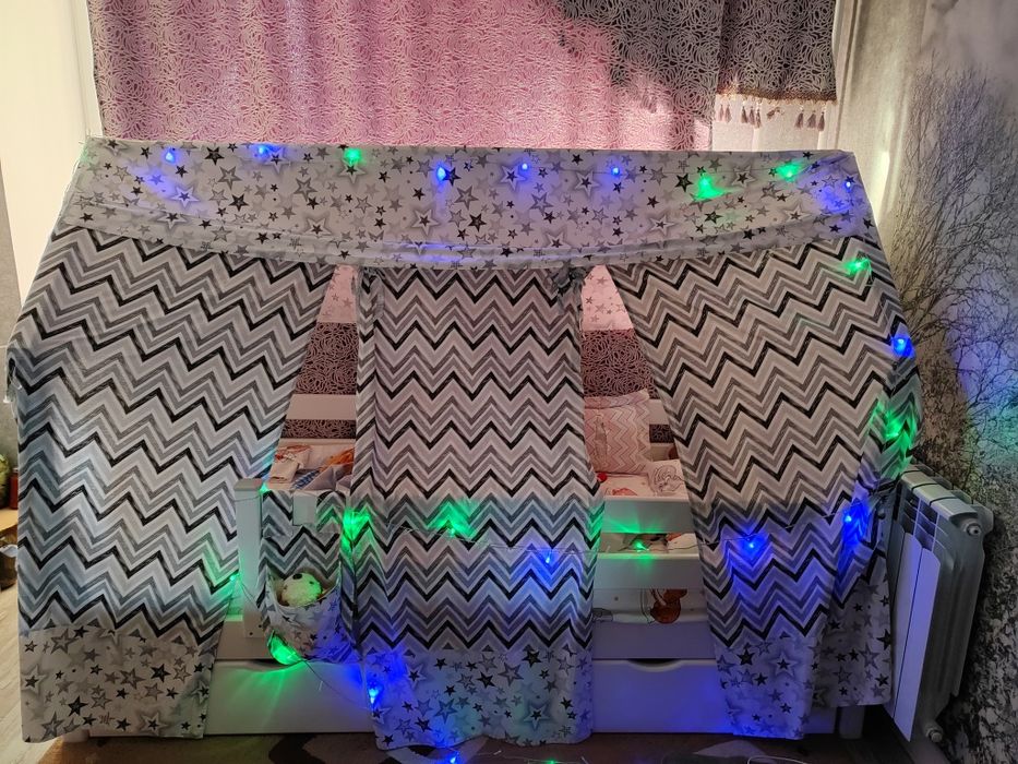 Продам детскую  кроватку