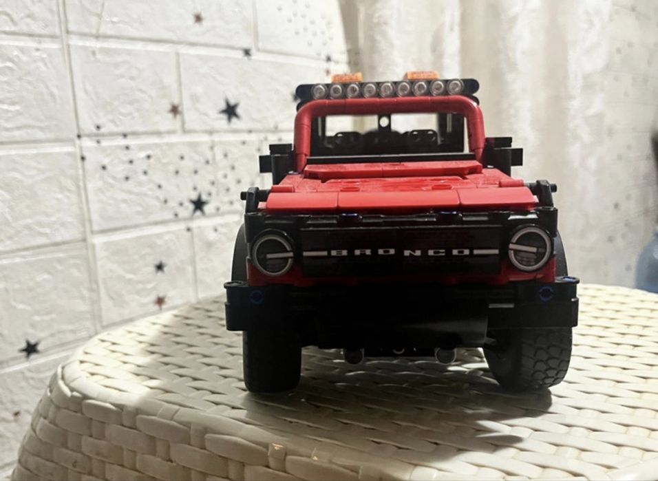 Vand LEGO Technic 42213