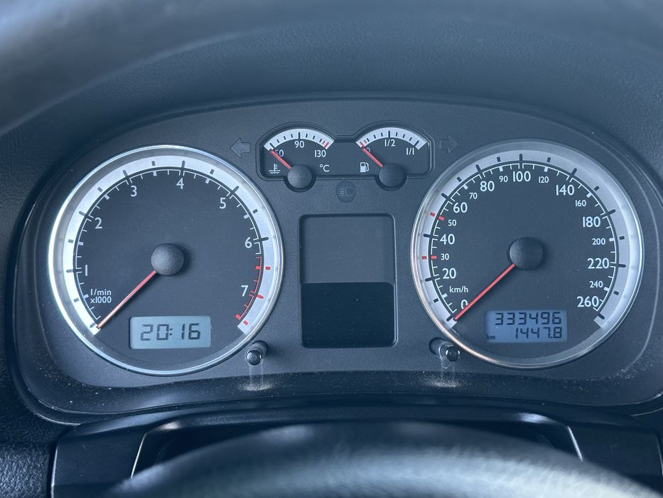 VOLKSWAGEN Golf 0 — imagine 5