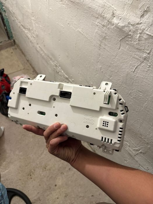 Щиток прибора Камри 50