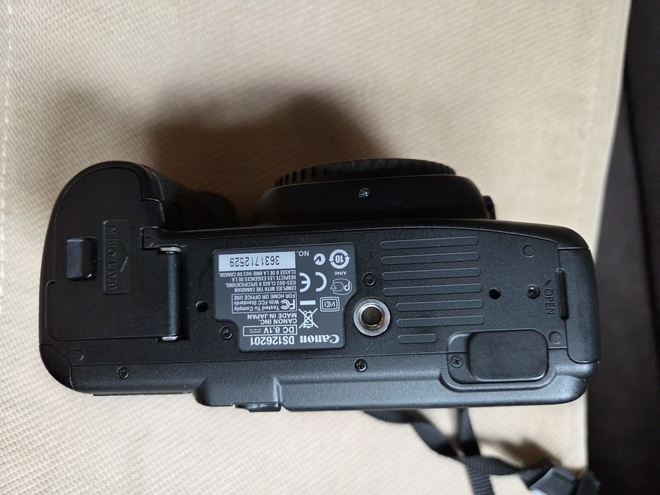 Canon 5D mark 2 - impecabil 26k cadre