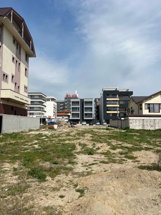 Teren Mamaia Nord 933 mp cu Autorizatie / Club Nautic str b2 b3