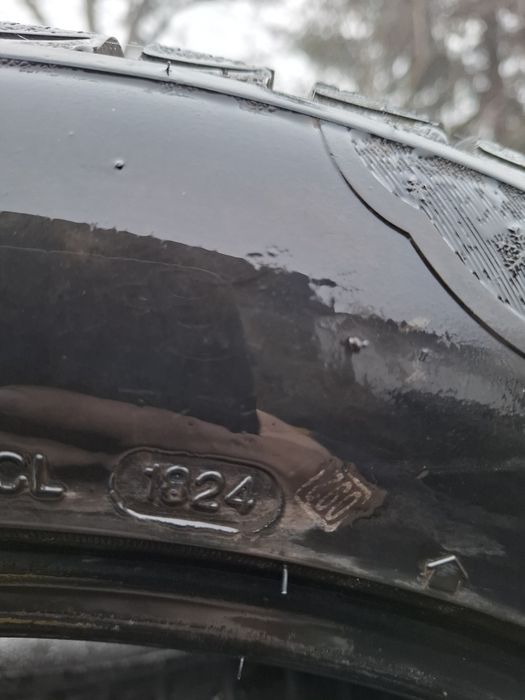 Vând 4 anvelope Suny 235/55R19 de iarna dot 2024 cu uzura de 7 mm