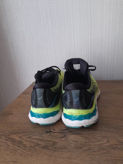 Asics gel Nimbus 21 маратонки 43 номер.