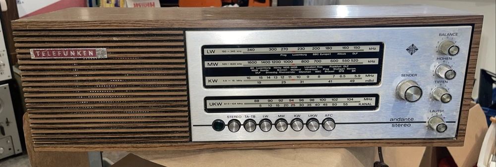 Radio Telefunken Andante Stereo 101 AM/FM/SW din anii 1960 – LW MW KW