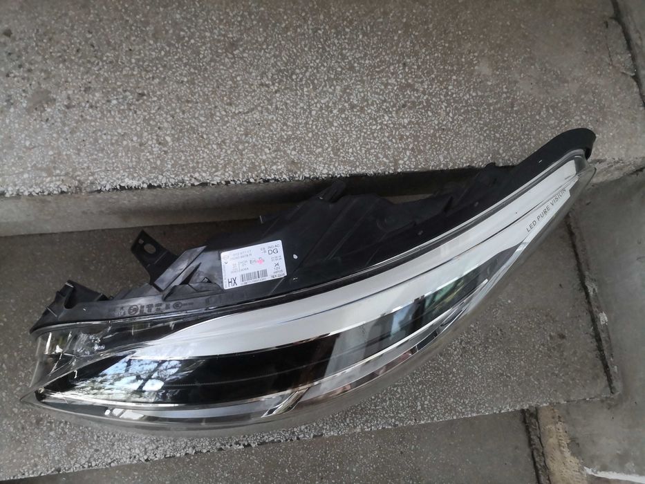Фар Renault Captur FULL LED ляв/Фар Рено Каптюр Оригинален