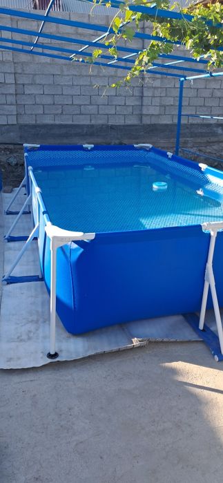 Продаётся каркасный бассейн
