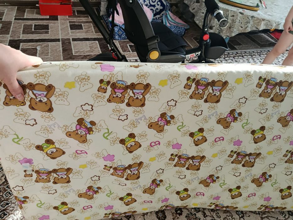 Детская кроватка