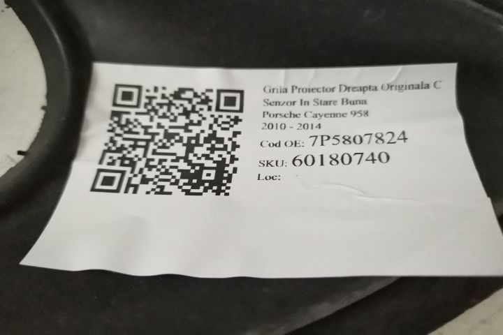 Grila Proiector Dreapta Originala Cu Senzor In Stare Buna Porsche  Cay
