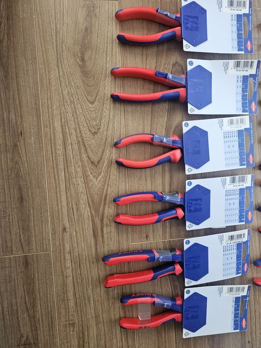Clesti si Patenti KNIPEX Profesionali