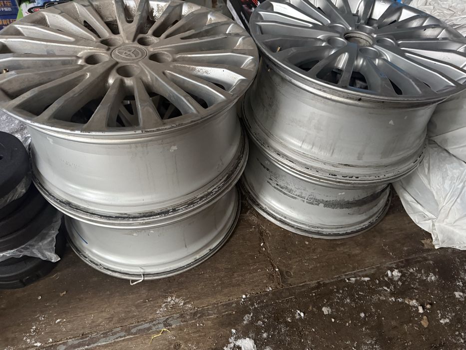 Титановые диски оригинал на Камри 80