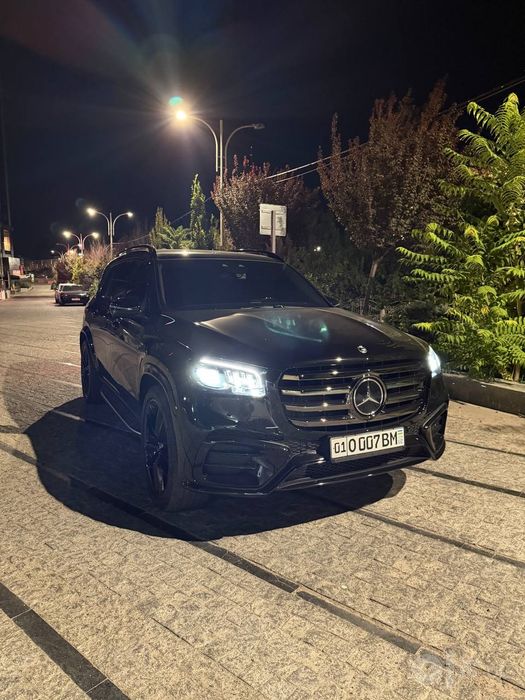 **Mercedes-Benz GLS 580 4MATIC**