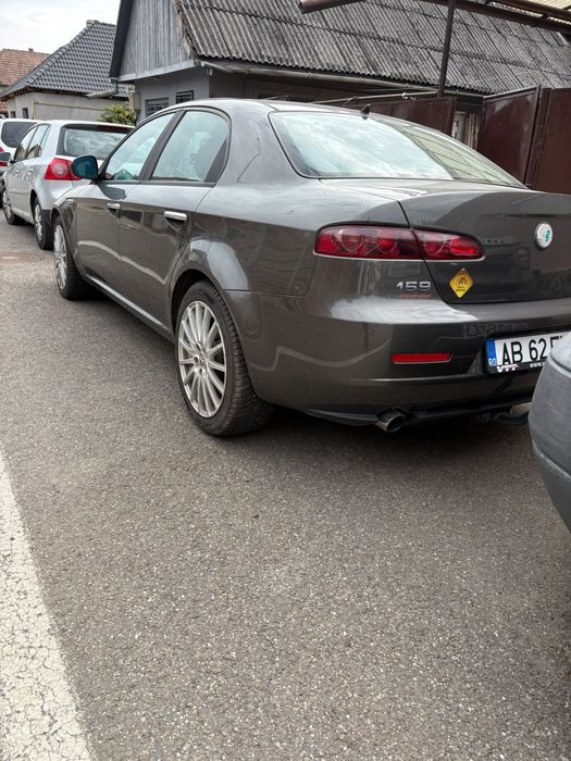 Vind Alfa Romeo 1589 jtdm 2.4
