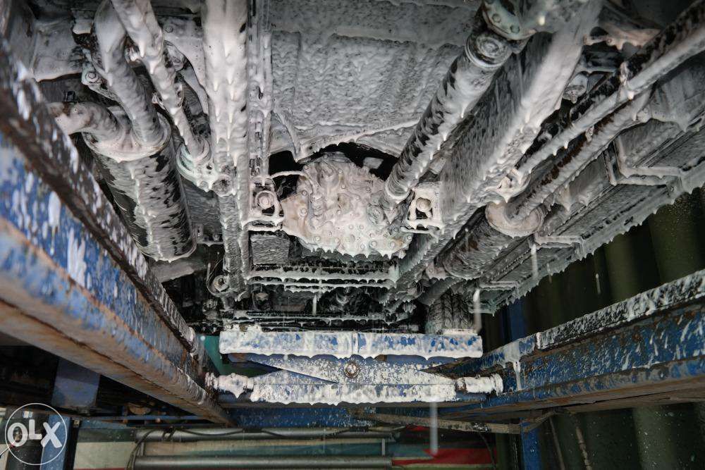 Автомойка на Абдуллиных 50.