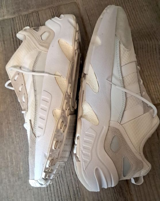 Pantofi sport Adidas ZX22