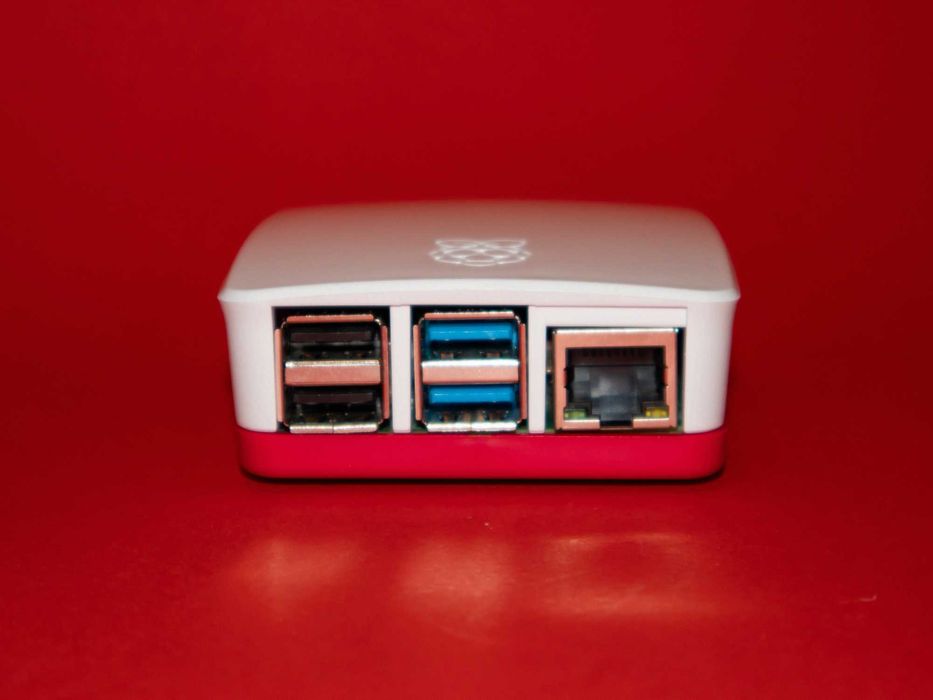 Raspberry Pi 4 Model B 2GB Комплект, PoE Hat, 64GB MicroSD, Охладител, Оригинална Кутия