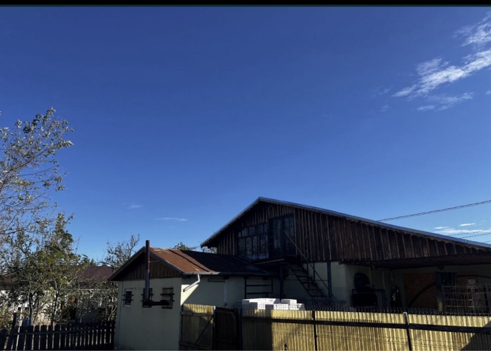 Spațiu Comercial + Mansardă 250 m² în Ceacu, jud Calarasi