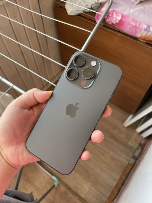 iPhone 15Pro 256гб