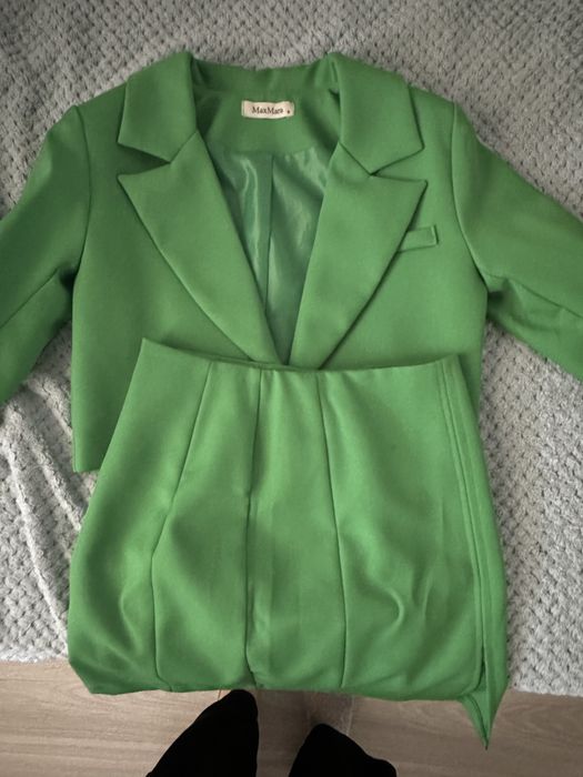 Костюм(пиджак и юбка миди ) Maxmara