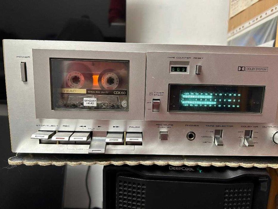 Vând deck Akai CS-M02, în stare bună de funcționare+deck Sony Nou