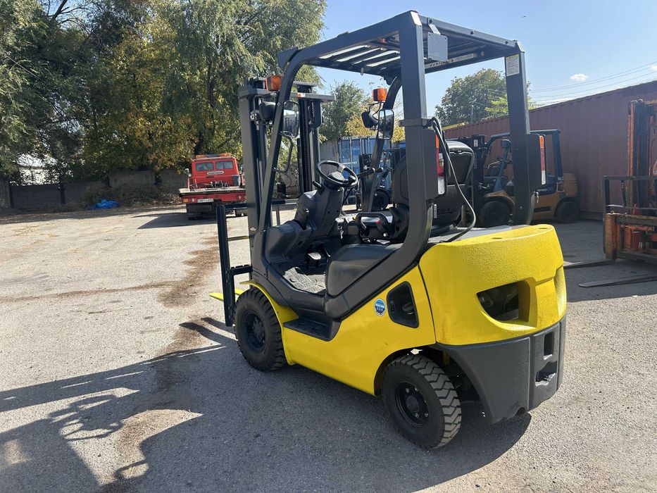 Продам вилочный погрузчик (кара)